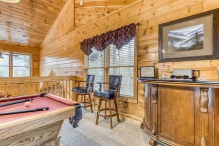 The Great Escape - Min From Parkway With Hot Tub Villa Gatlinburg Exteriör bild